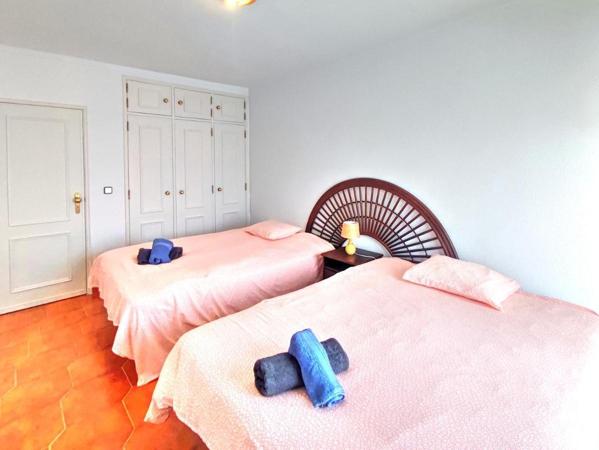 Terranova Apartment アトウギア・ダ・バレイア エクステリア 写真